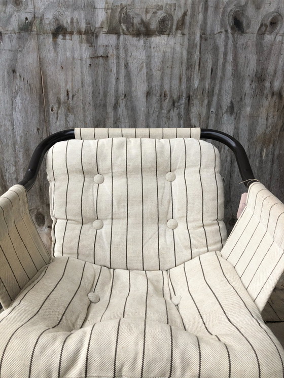 Image 1 of Chaise à structure tubulaire