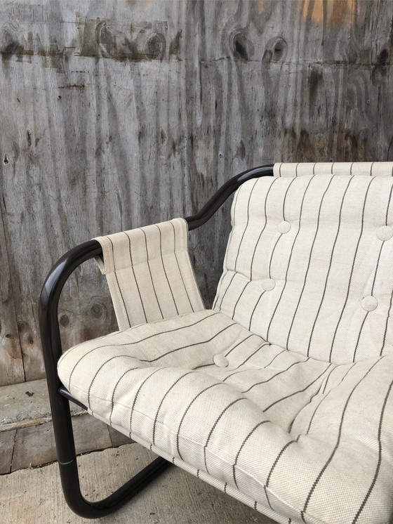 Image 1 of Chaise à structure tubulaire