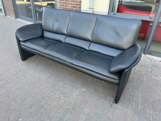 Image 1 of Leolux Catalpa 3 seater sofa black leather