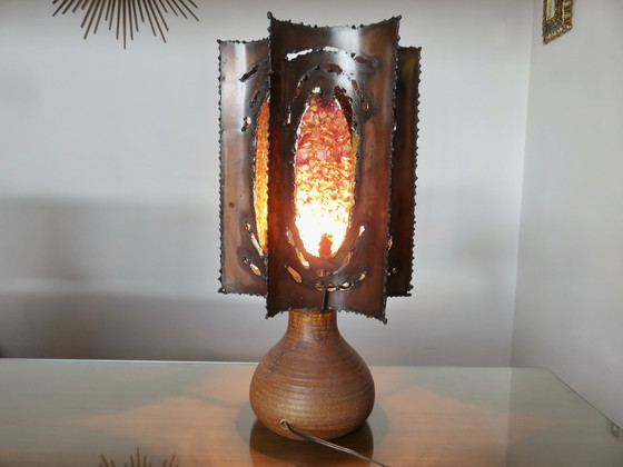 Image 1 of Grande Lampe Accolay Brutaliste, Pied En Céramique, Abat Jour En Métal Et Résine, 1960