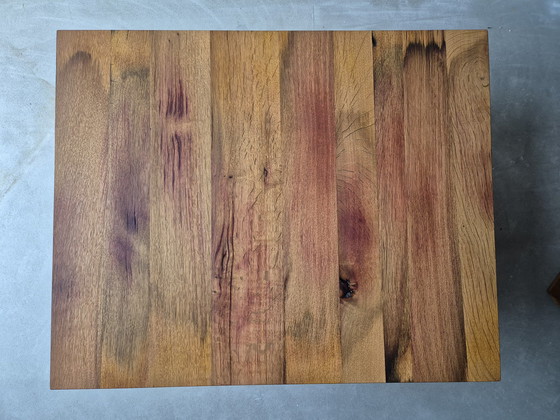 Image 1 of Table basse en bois de chêne recyclé 'Assel' pour tonneaux de vin