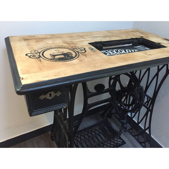 Image 1 of Table d'appoint vintage, Allemagne 1900