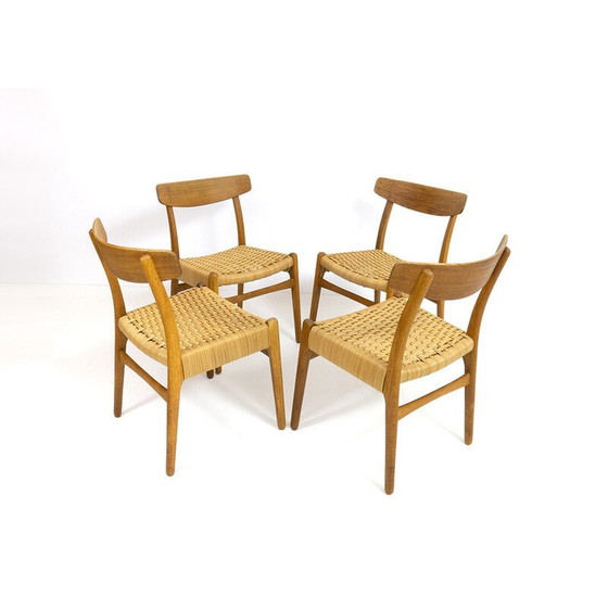 Image 1 of Ensemble de 4 chaises vintage Ch23 en bois de chêne et osier par Hans J. Wegner pour Carl Hansen et Søn