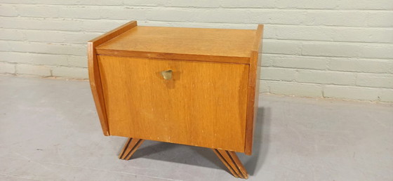 Image 1 of Table de nuit vintage