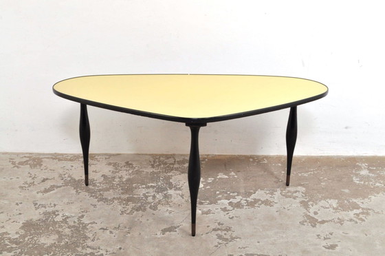 Image 1 of Table basse vintage en formica organique 1960