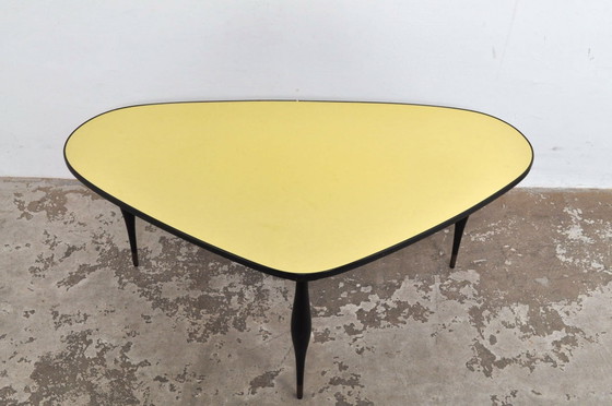 Image 1 of Table basse vintage en formica organique 1960