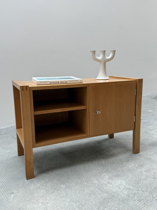 Petit buffet commode Scandinavie frêne bois 1960s