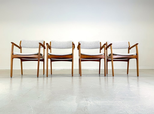 4Par set Midcentury chaises avec accoudoirs O.D. Møbler Erik Buch chaise teck