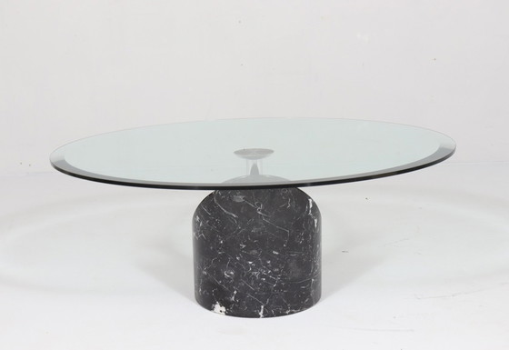 Image 1 of Giorgio & Maurizio Cattelan. Coffee Table/Table basse, marbre, Italie, années 1980