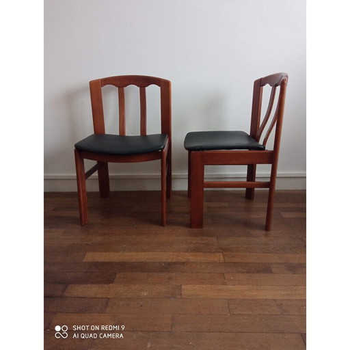 Paire de chaises vintage en orme massif et cuir 1070