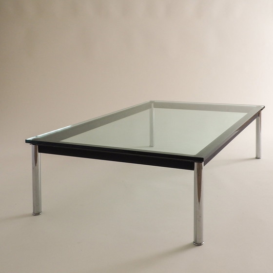 Image 1 of Table basse LC10 par Le Corbusier pour Cassina