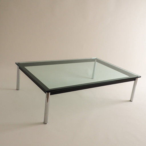 Table basse LC10 par Le Corbusier pour Cassina