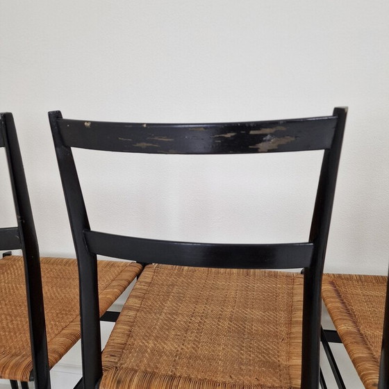 Image 1 of Ensemble de 9 chaises noires vintage "Superleggera" de Gio Ponti pour Cassina, Italie, années 1960