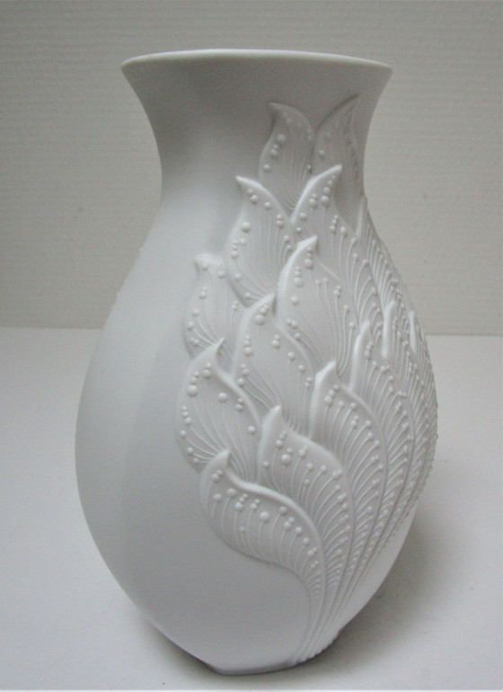 Image 1 of Vase Manfred Frey Ak Kaiser Porcelaine Biscuit Décor Végétal