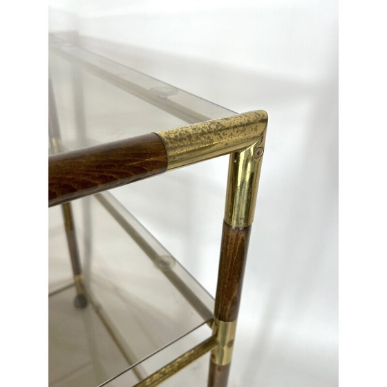 Image 1 of Chariot vintage à trois étagères en laiton et bois par Tommaso Barbi, Italie 1970