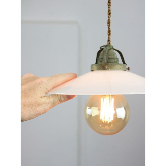 Image 1 of Lampe suspendue vintage en céramique et laiton, Italie