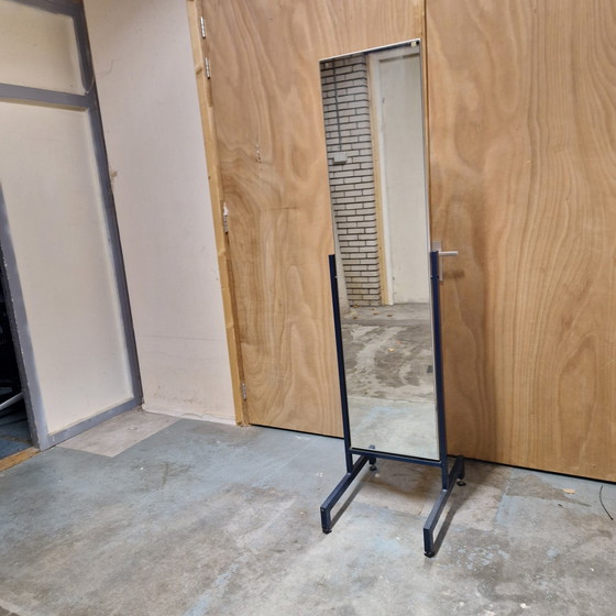 Image 1 of Miroir sur pied vintage Miroir de passage double face