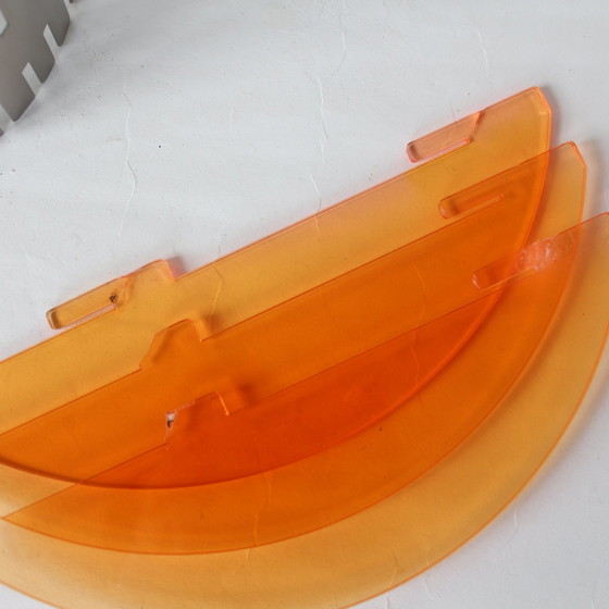 Image 1 of Lampe murale en acrylique orange