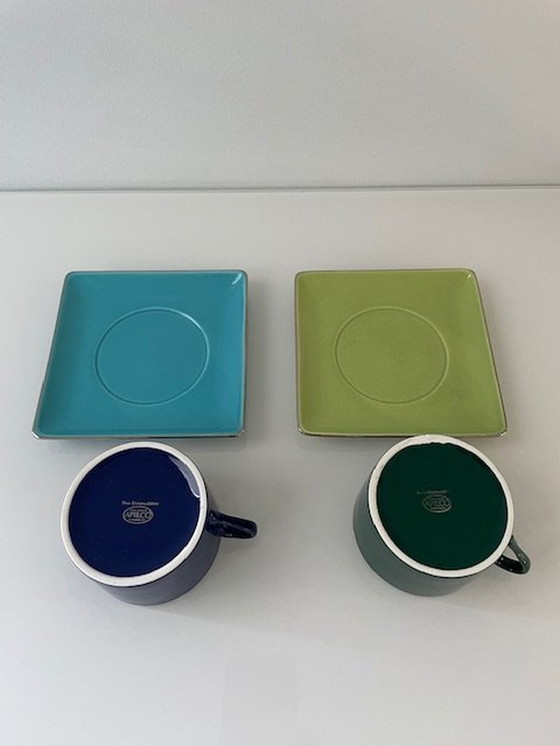 Image 1 of 2 Tasses et soucoupes colorées - Yves Deshoulières Aplico Limoges