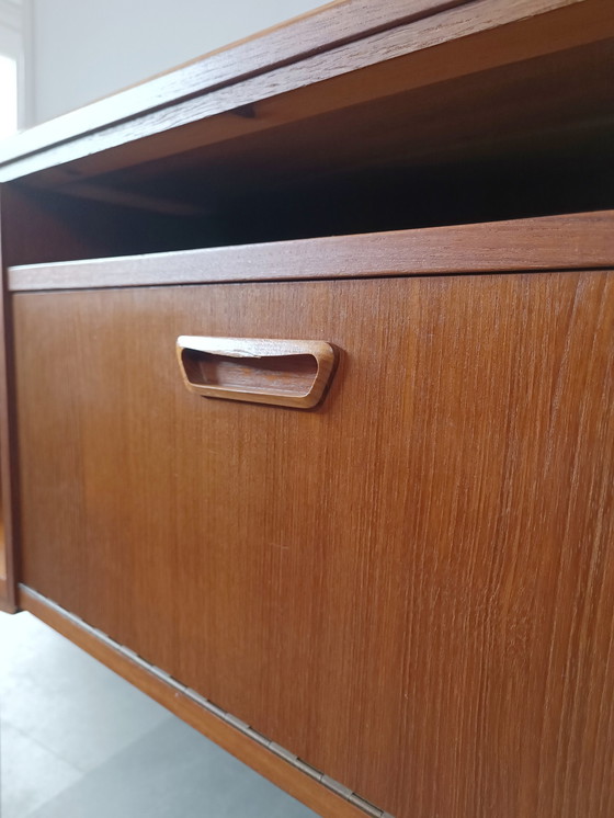 Image 1 of Bureau autoportant vintage danois par J. Svenstrup