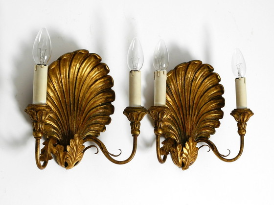 Image 1 of Paire d'extravagantes grandes appliques italiennes à 2 bras du Mid Century "Shell" de Palladio