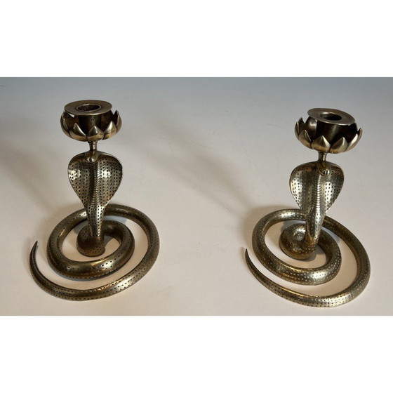 Image 1 of Paire de chandeliers vintage en bronze ciselé, France 1940