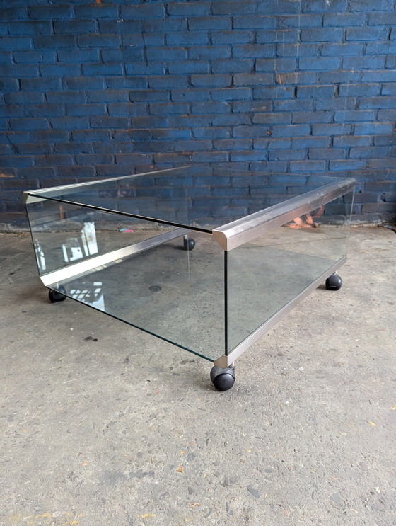 Image 1 of Table basse vintage italienne Galotti & Radice