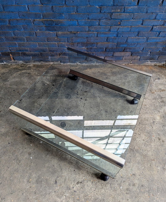 Image 1 of Table basse vintage italienne Galotti & Radice