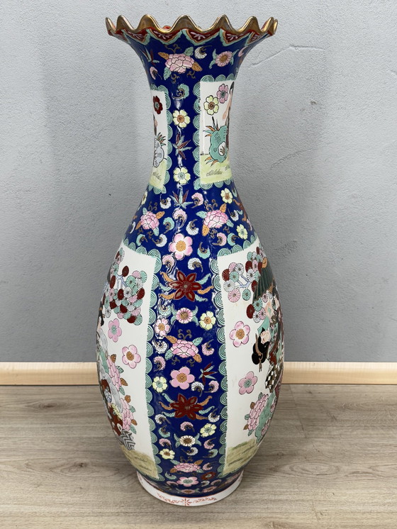 Image 1 of Impressionnant grand vase japonais