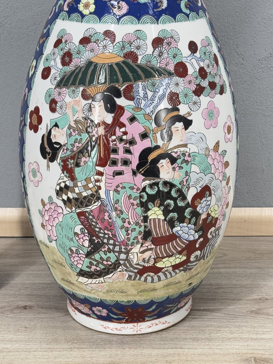 Image 1 of Impressionnant grand vase japonais