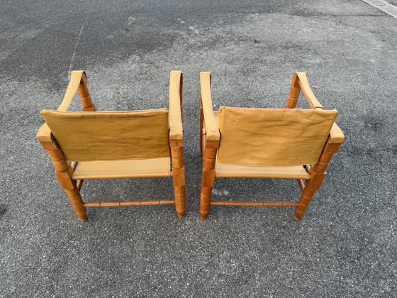 Image 1 of Chaises en cuir Vintage Safari - Lot de 2