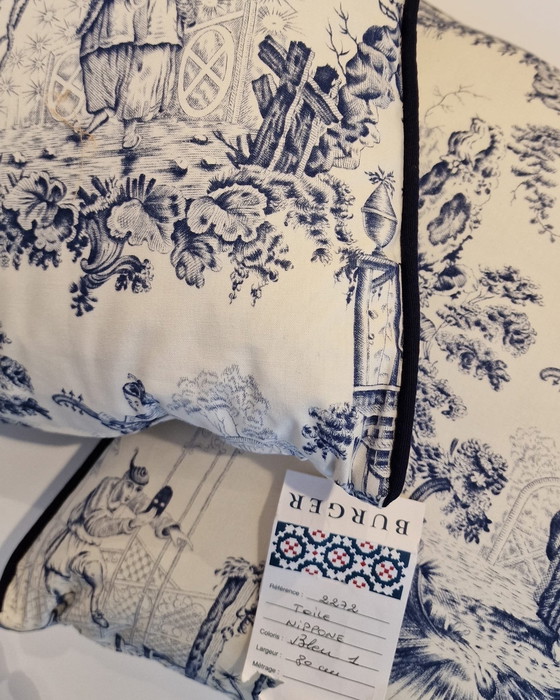 Image 1 of 2 Coussins Toile De Jouy