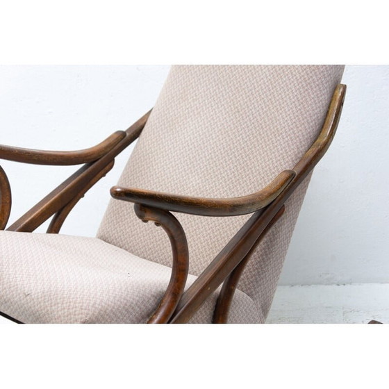 Image 1 of Fauteuil à bascule vintage en bois courbé par Ton, Tchécoslovaquie 1960
