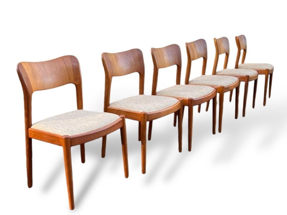 Image 1 of Niels Koefoed Pour Hornslet, 6 chaises / chaises de salle à manger, modèle '177', teck, années 1960, Danemark