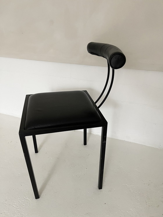 Image 1 of Chaise postmoderne en acier et cuir