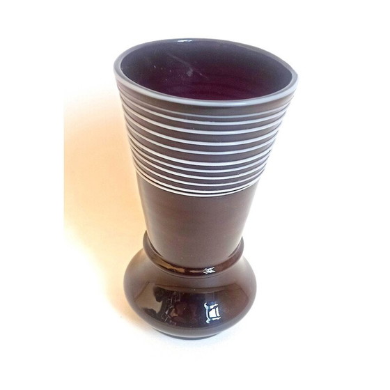 Image 1 of Vase vintage en verre grenat, 1960