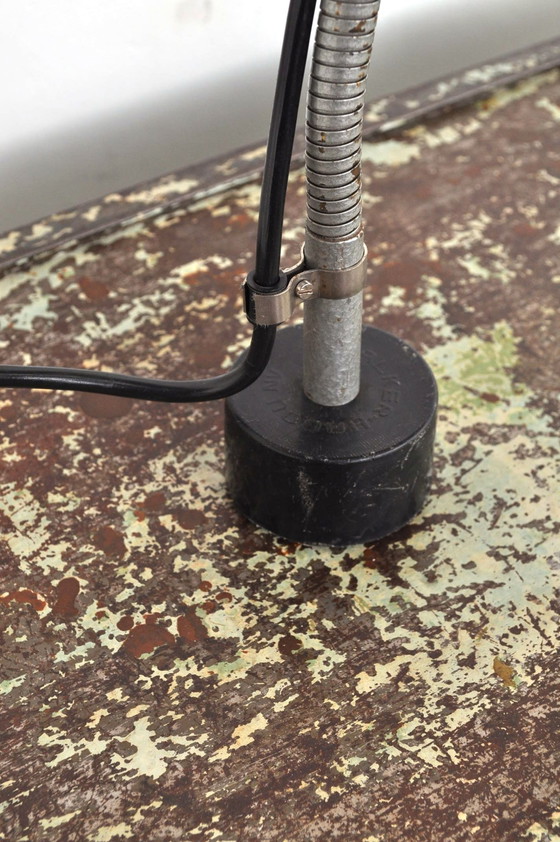 Image 1 of Lampe magnétique vintage 1950s