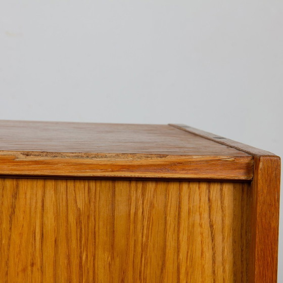 Image 1 of Commode En Chêne, Modèle U-452, Par Jiroutek Pour Interier Praha, 1960