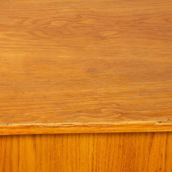 Image 1 of Commode En Chêne, Modèle U-452, Par Jiroutek Pour Interier Praha, 1960