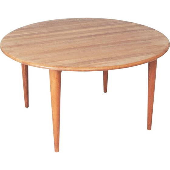 Image 1 of Table basse vintage en bois de chêne par Mikael Laursen, Danemark 1970
