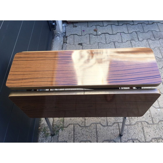 Image 1 of Table d'appoint pliante vintage en Formica et métal chromé, 1970