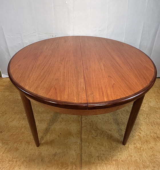 Image 1 of Mid Century Retro Vintage Teak Round Extending Dining Table By Gplan 1960