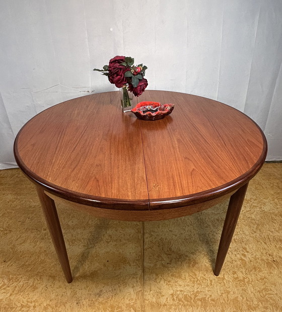 Image 1 of Mid Century Retro Vintage Teak Round Extending Dining Table By Gplan 1960
