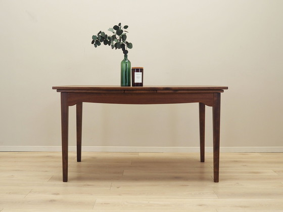 Image 1 of Table en noyer, Design danois, 1970S, Production : Danemark