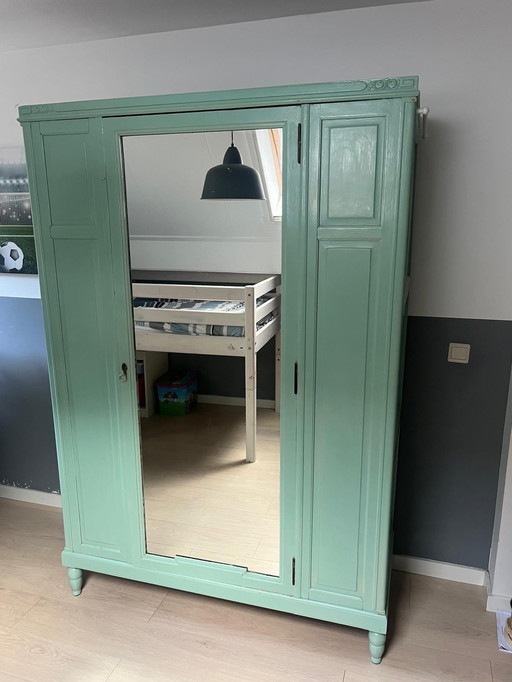 Armoire à linge vintage en bois bleu/vert