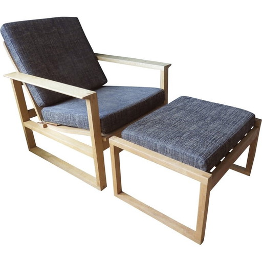 Fauteuil vintage avec ottoman en chêne clair par Borge Mogensen, Danemark 1965s