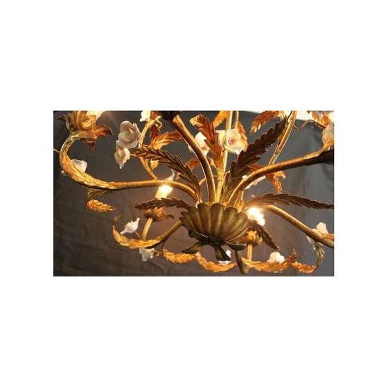 Image 1 of Lustre vintage en métal doré avec fleurs en porcelaine, 1950
