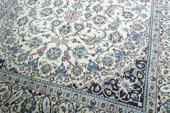 Image 1 of Tapis d'Orient Naïn 9 La noué à la main avec de la soie - 311 X 201 cm