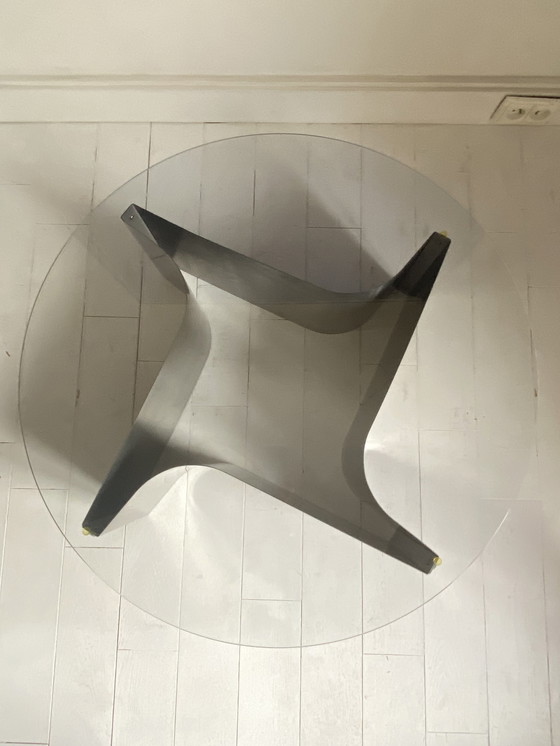 Image 1 of Table Base Ronde En Aluminium Et Verre