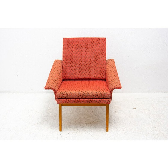Image 1 of Fauteuil vintage en hêtre et tissu par Jaroslav Šmídek, Tchécoslovaquie années 1960